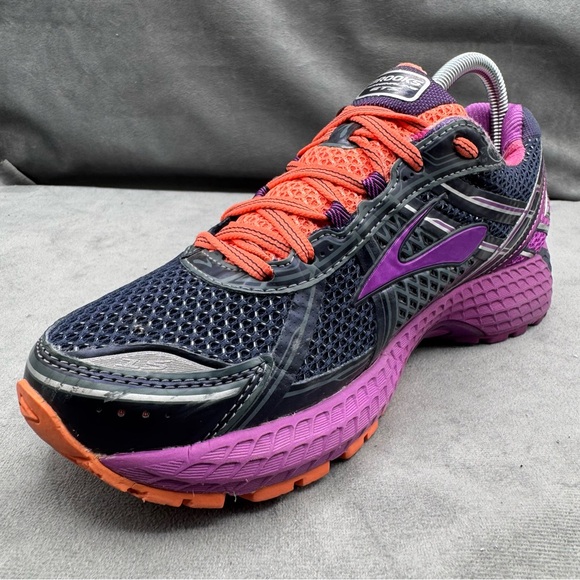 Brooks Adrenaline GTS 15 Women’s Size 9 Stability Running Sneakers - Picture 4 of 14